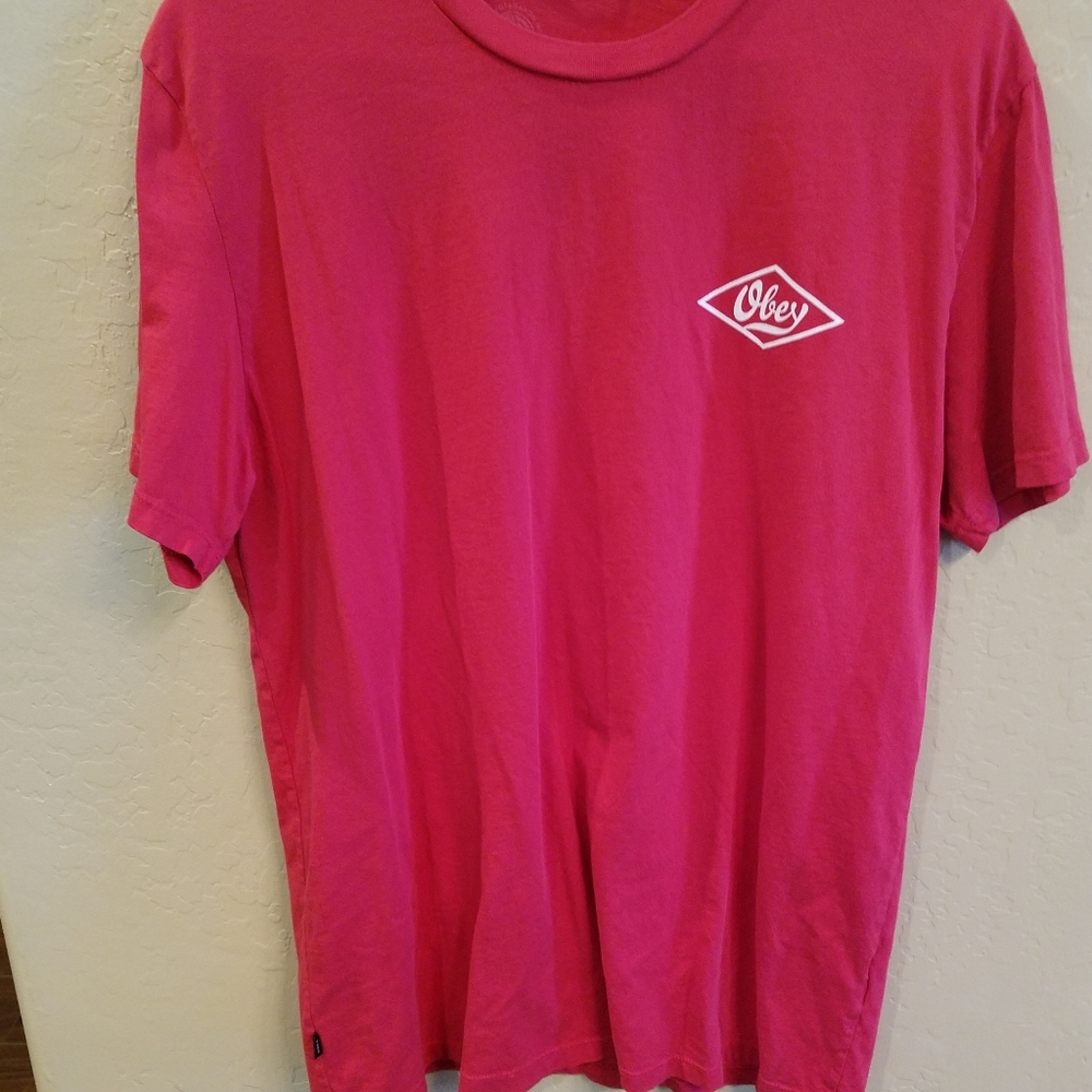 Obey t-shirt